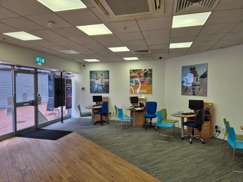 Images Hays Travel Eltham