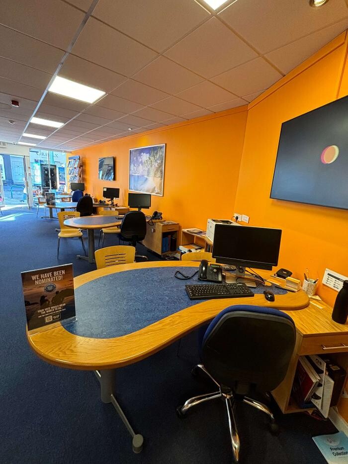 Images Hays Travel Westbourne