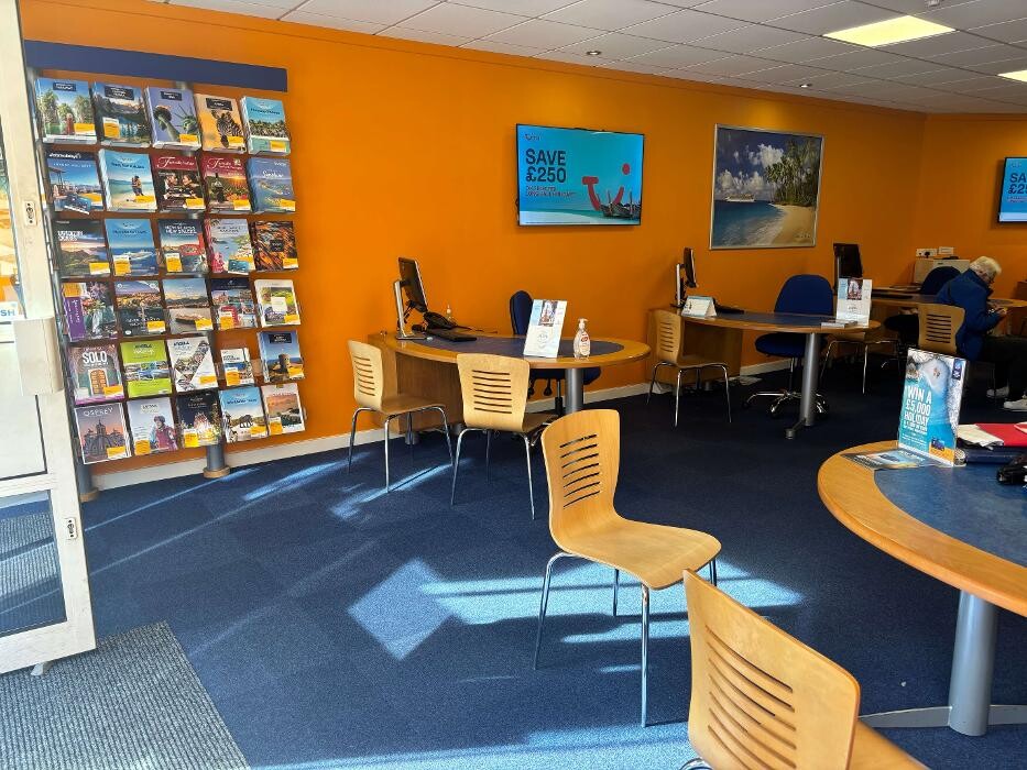 Images Hays Travel Westbourne