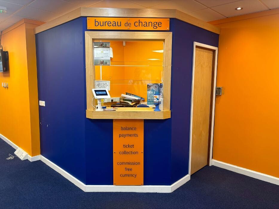 Images Hays Travel Westbourne