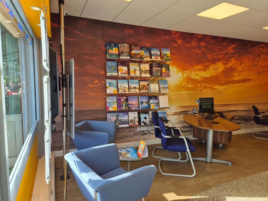 Images Hays Travel Didsbury