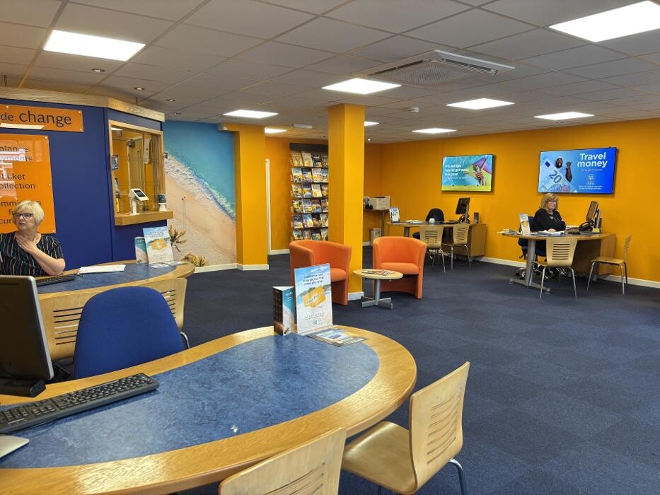 Images Hays Travel Broadstone