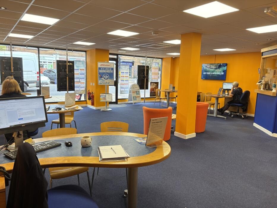 Images Hays Travel Broadstone