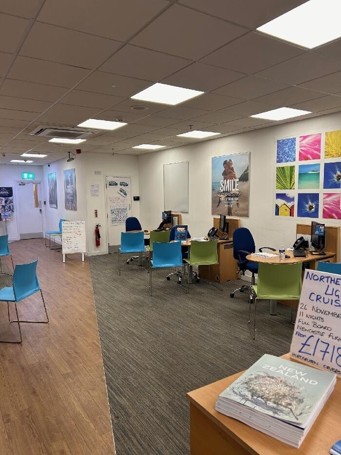 Images Hays Travel Sunderland The Bridges