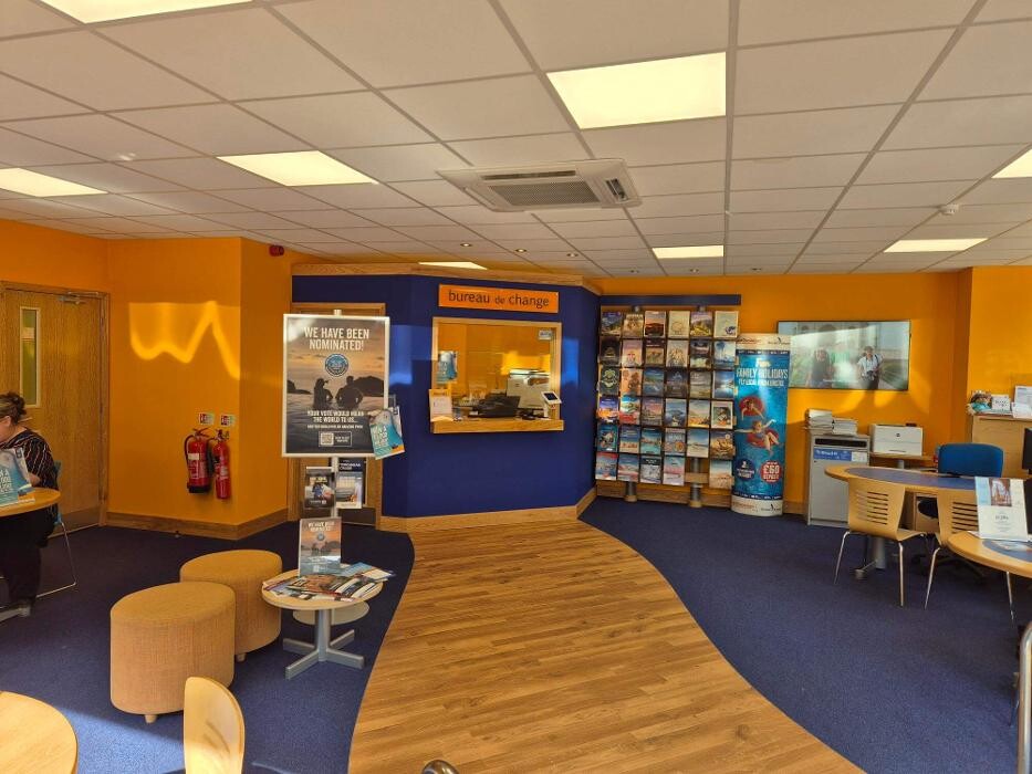 Images Hays Travel Swansea