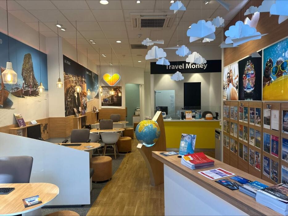 Images Hays Travel Cardiff