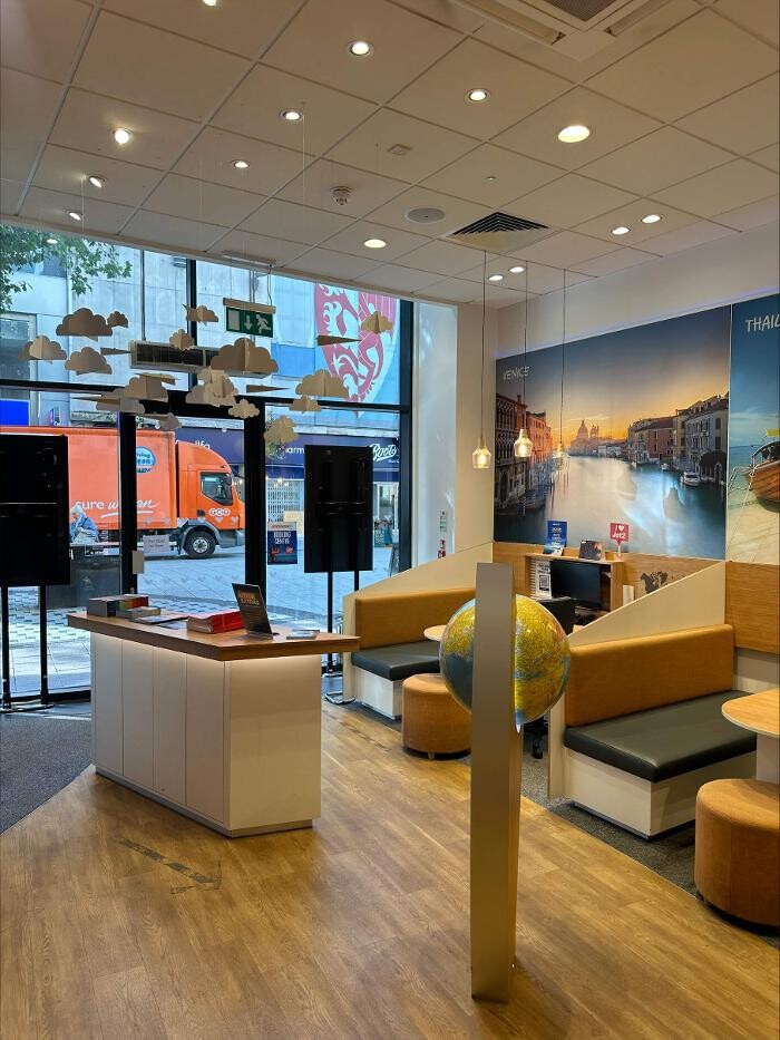 Images Hays Travel Cardiff