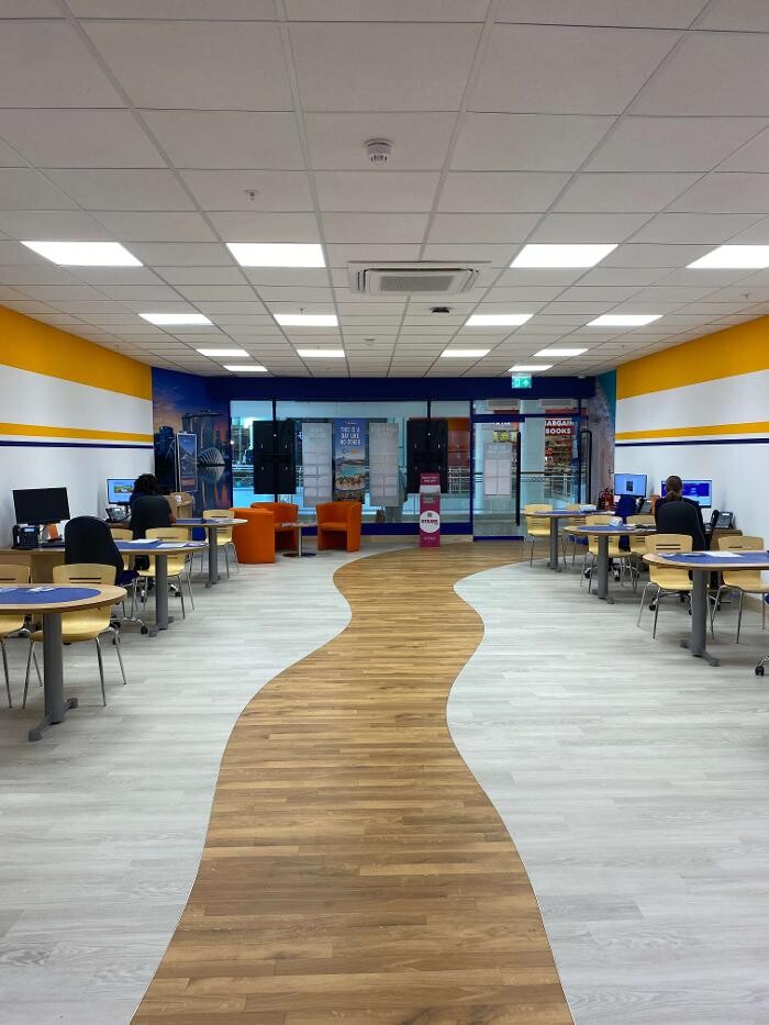 Images Hays Travel Belfast Castle Court