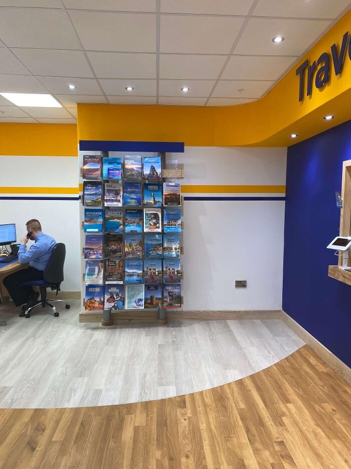 Images Hays Travel Belfast Castle Court