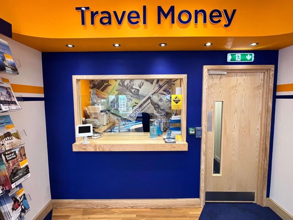 Images Hays Travel Ripley