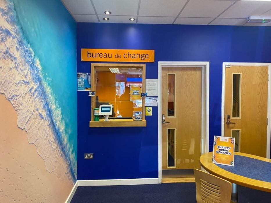 Images Hays Travel Southbourne