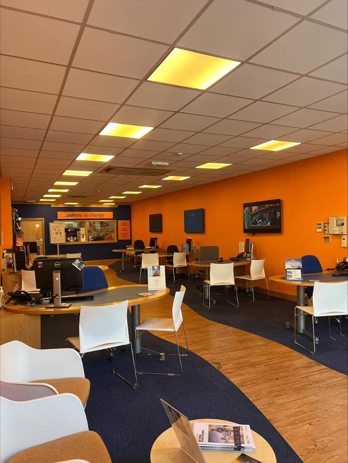 Images Hays Travel Southampton