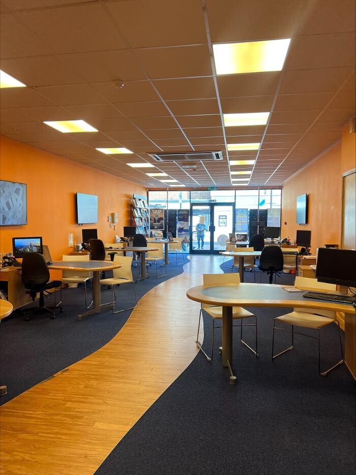 Images Hays Travel Southampton