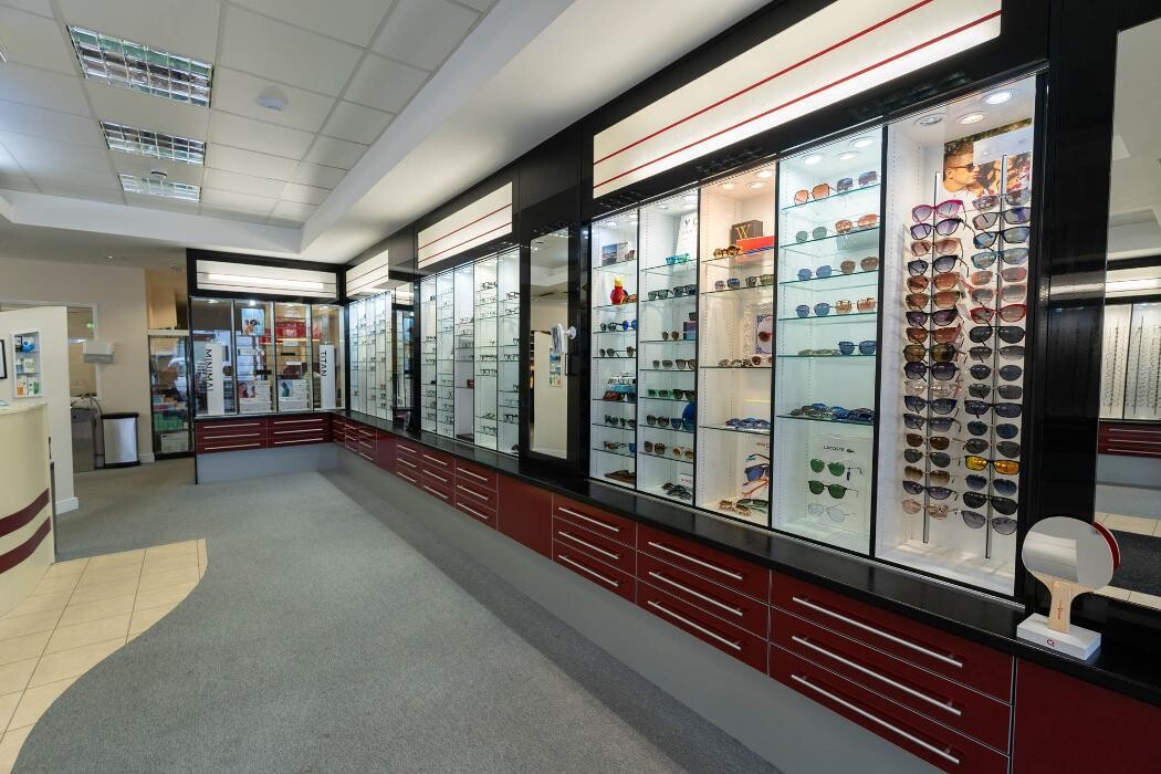 Images Gareth Roberts Opticians