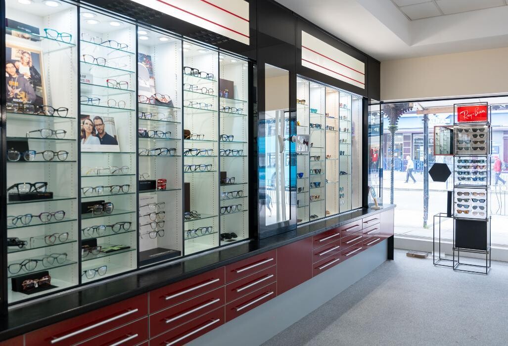 Images Gareth Roberts Opticians