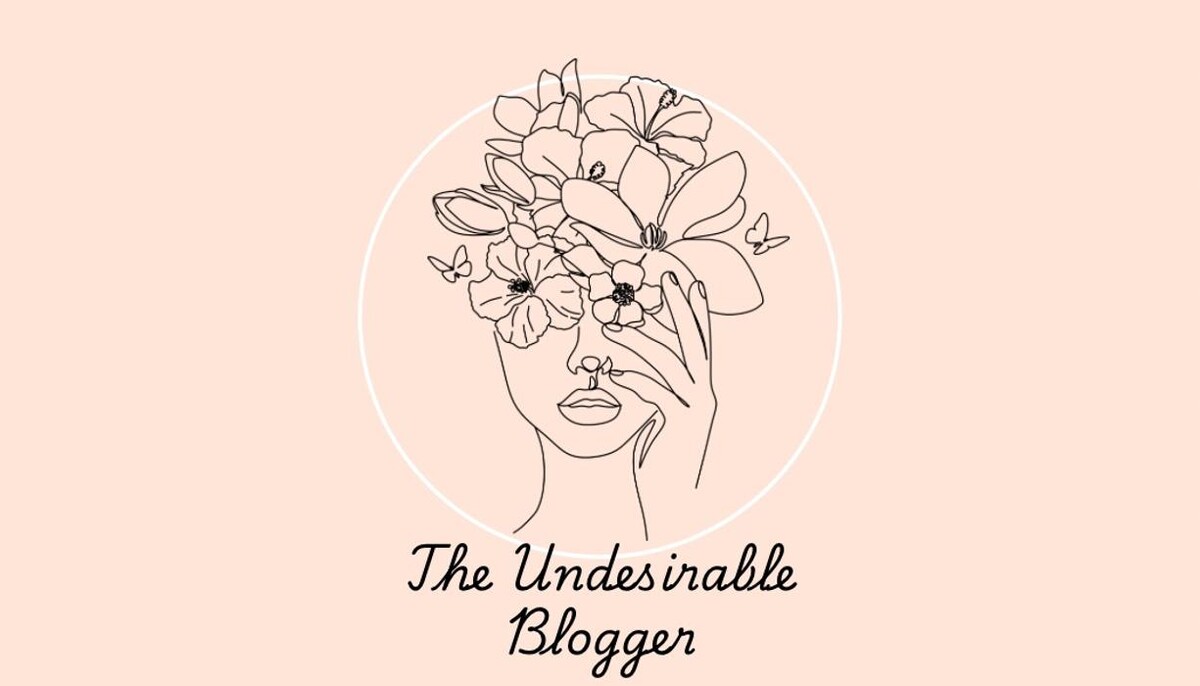 Images The Undesirable Blogger (Annette Friar)