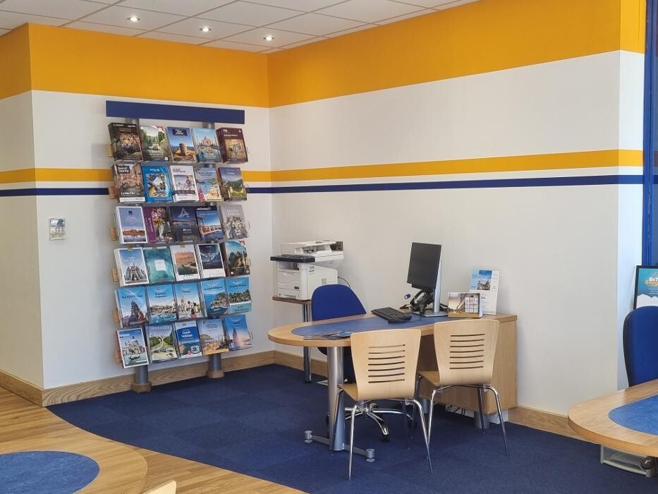 Images Hays Travel Runcorn Church St