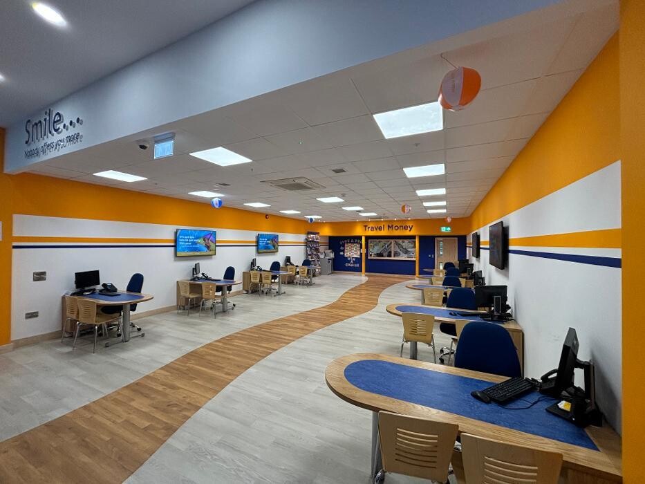 Images Hays Travel Meadowhall