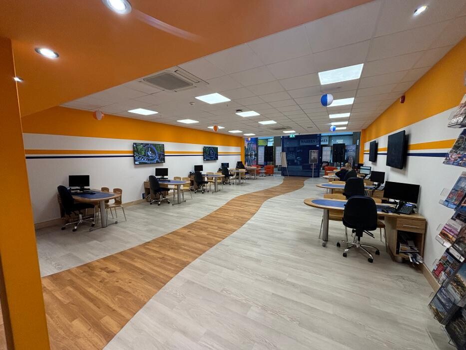 Images Hays Travel Meadowhall
