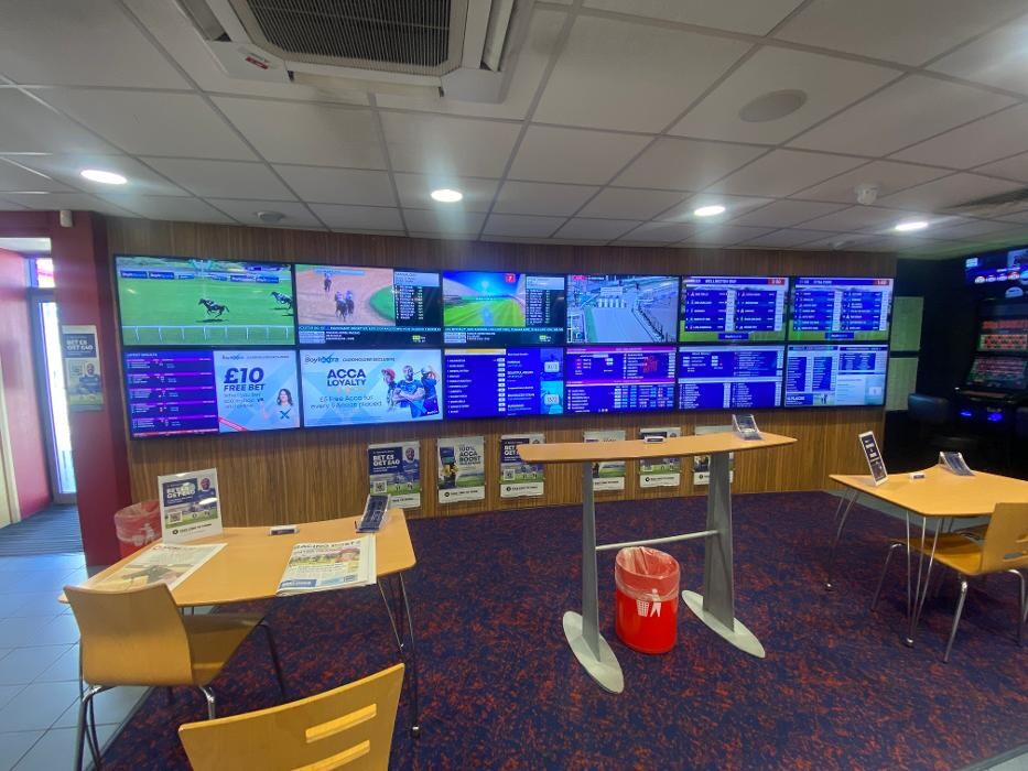 Images BoyleSports Bookmakers