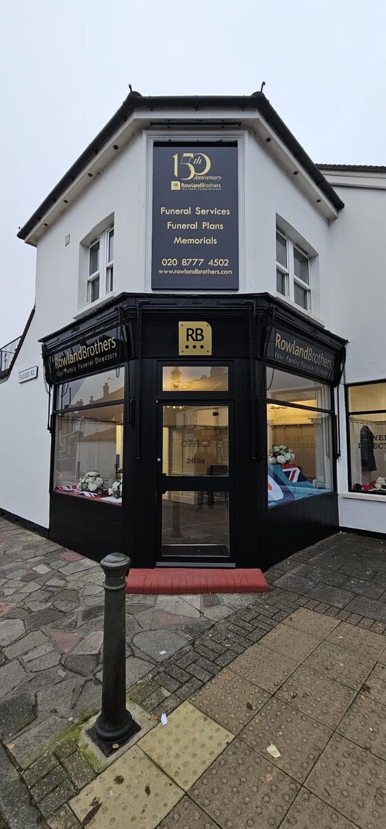 Images Rowland Brothers Funeral Directors