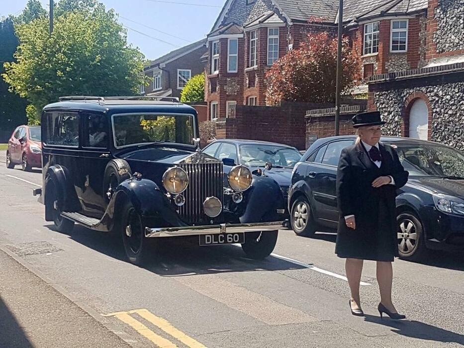 Images Rowland Brothers Funeral Directors