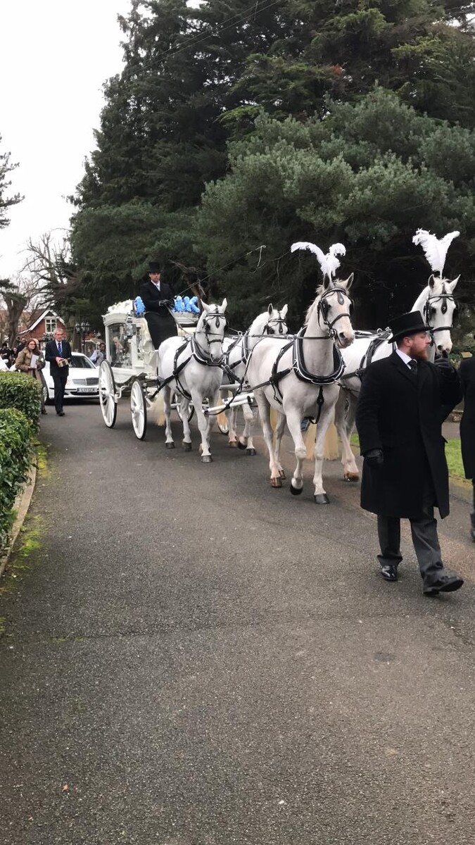 Images Rowland Brothers Funeral Directors