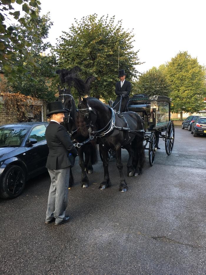 Images Rowland Brothers Funeral Directors