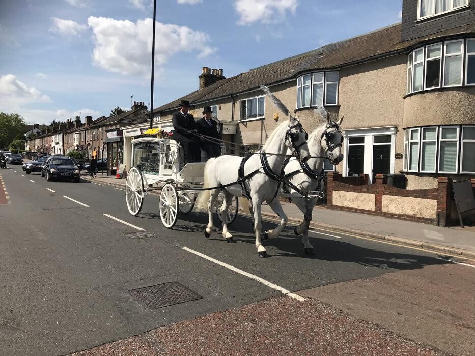Images Rowland Brothers Funeral Directors