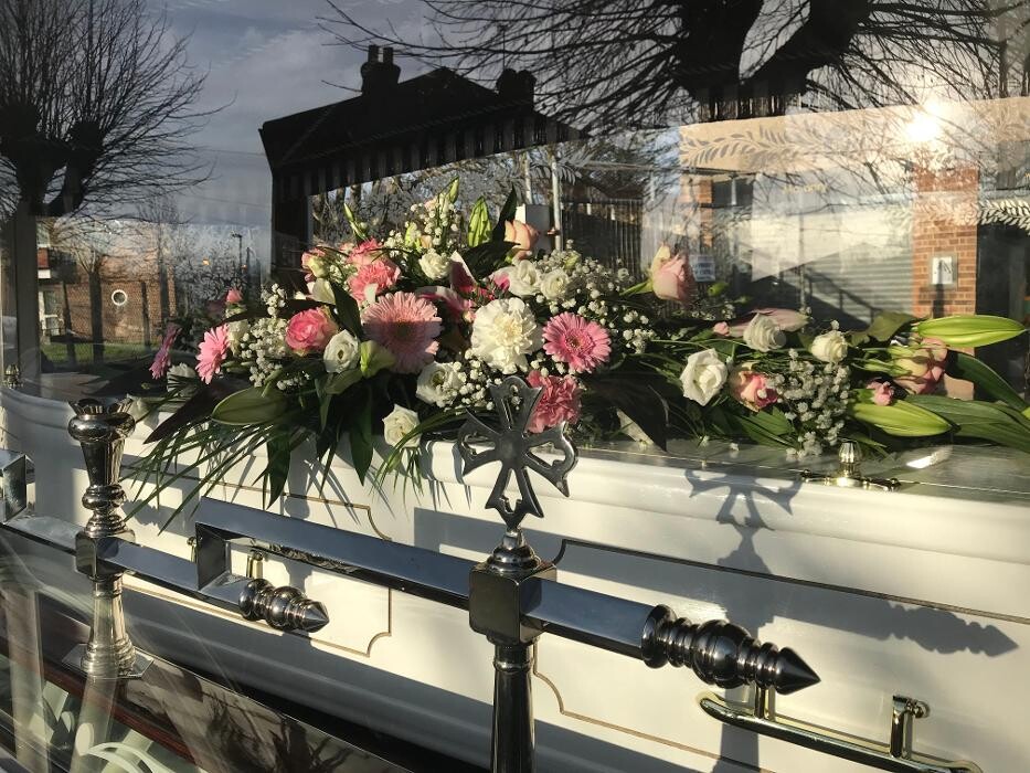 Images Rowland Brothers Funeral Directors