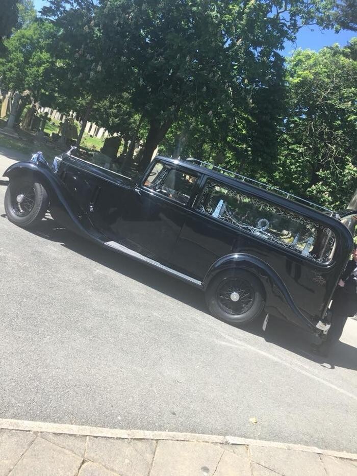 Images Rowland Brothers Funeral Directors