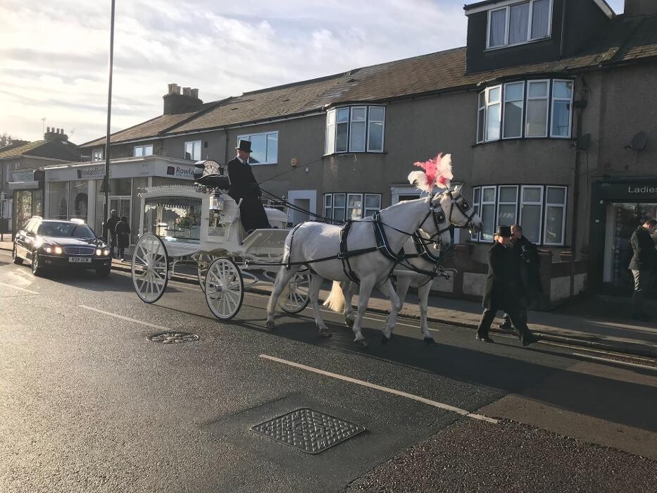 Images Rowland Brothers Funeral Directors