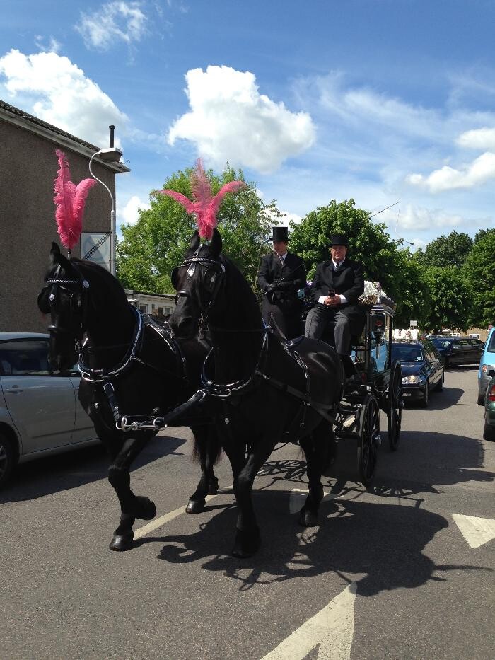 Images Rowland Brothers Funeral Directors
