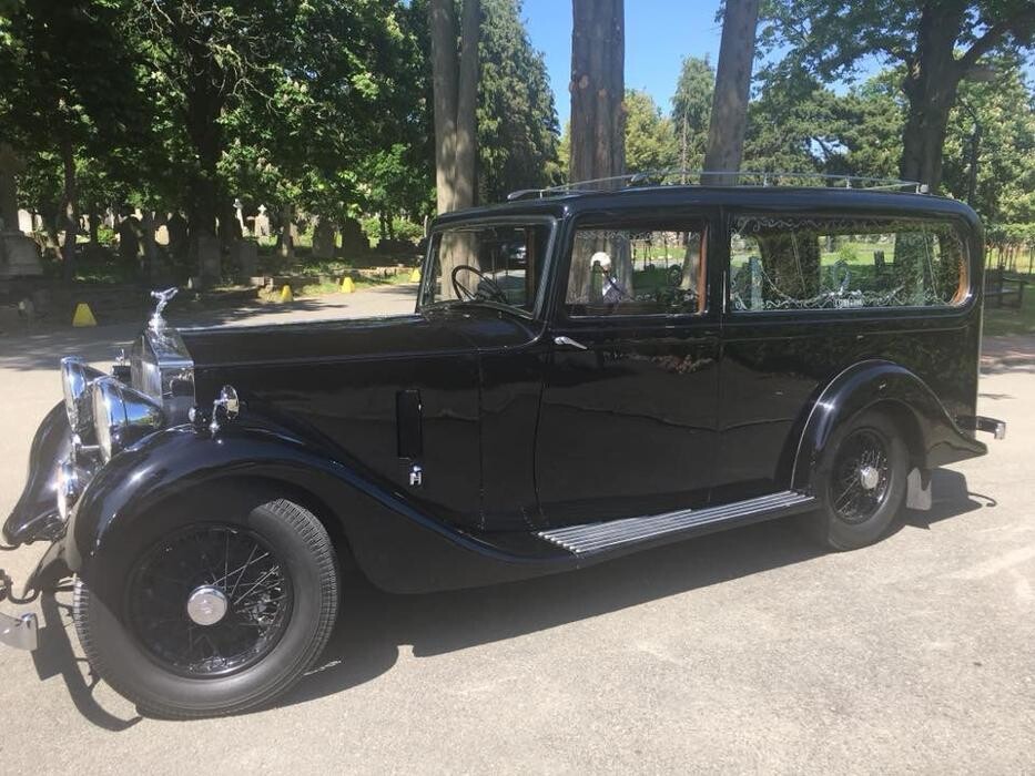 Images Rowland Brothers Funeral Directors