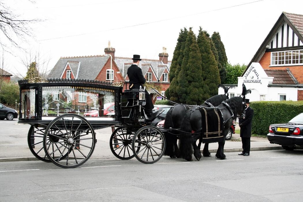 Images Rowland Brothers Funeral Directors