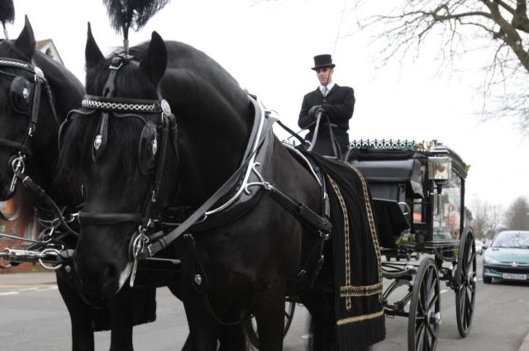 Images Rowland Brothers Funeral Directors