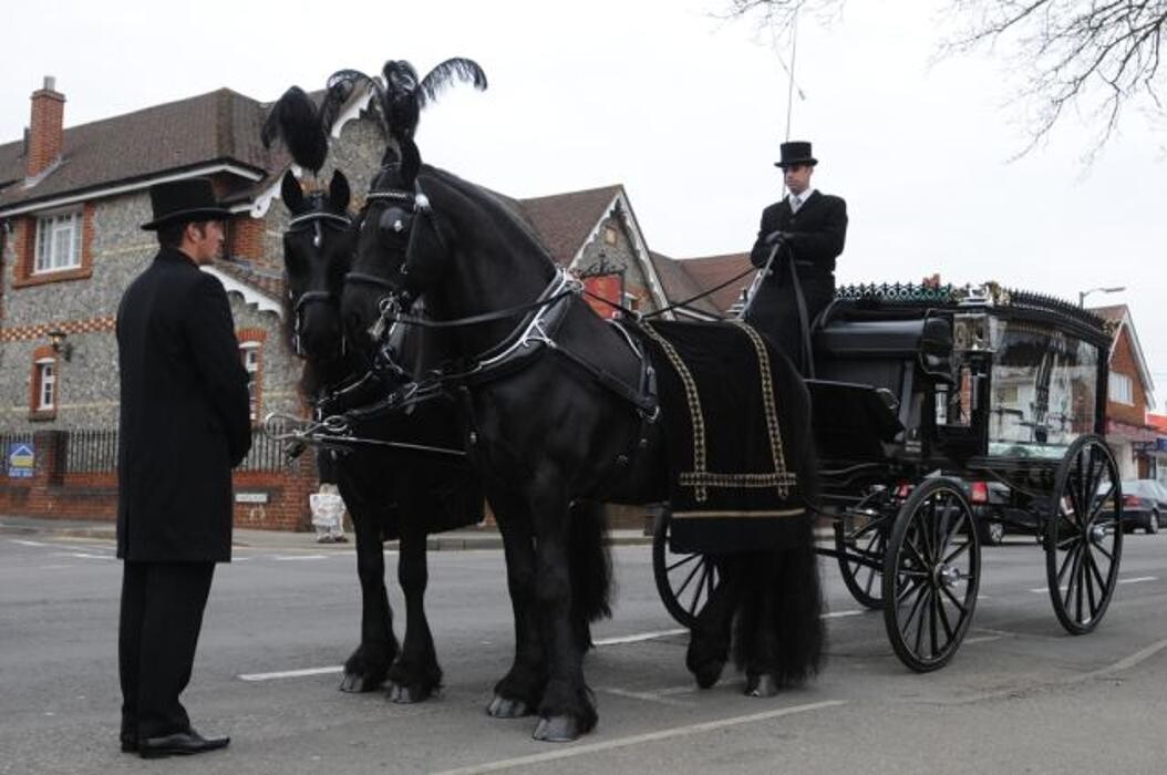 Images Rowland Brothers Funeral Directors