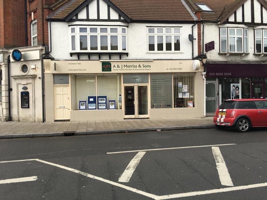 Images A & J Morriss & Sons Funeral Directors