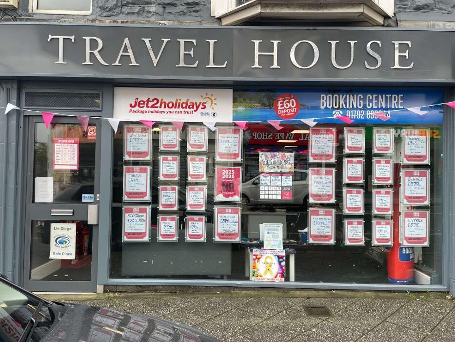 Images Travel House