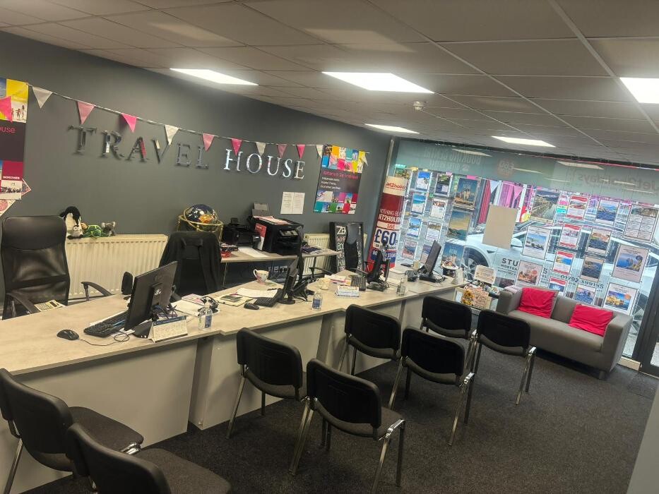Images Travel House