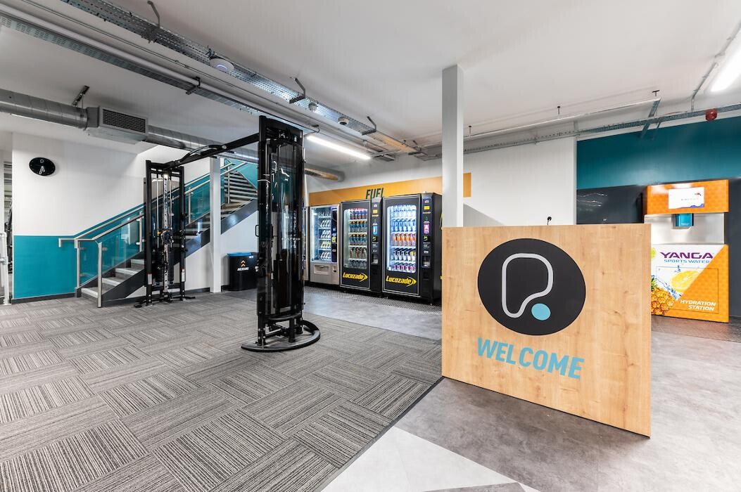 Images PureGym Manchester First Street