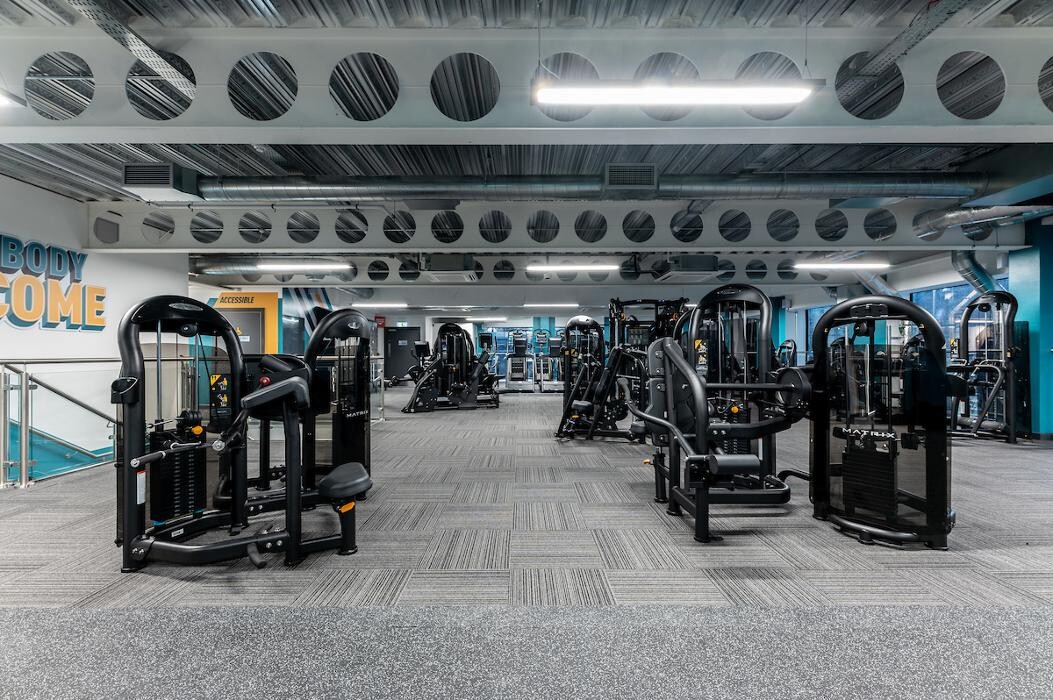 Images PureGym Manchester First Street