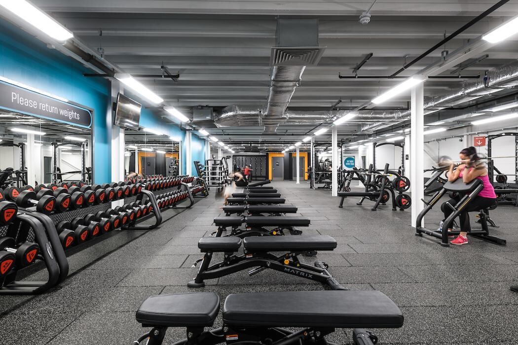 Images PureGym Glasgow Silverburn