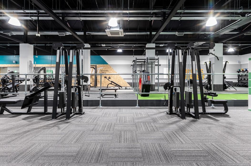 Images PureGym Bracknell