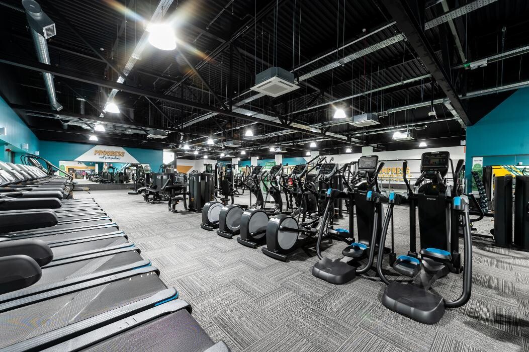 Images PureGym Bracknell
