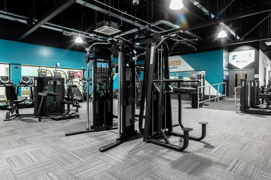 Images PureGym Bracknell