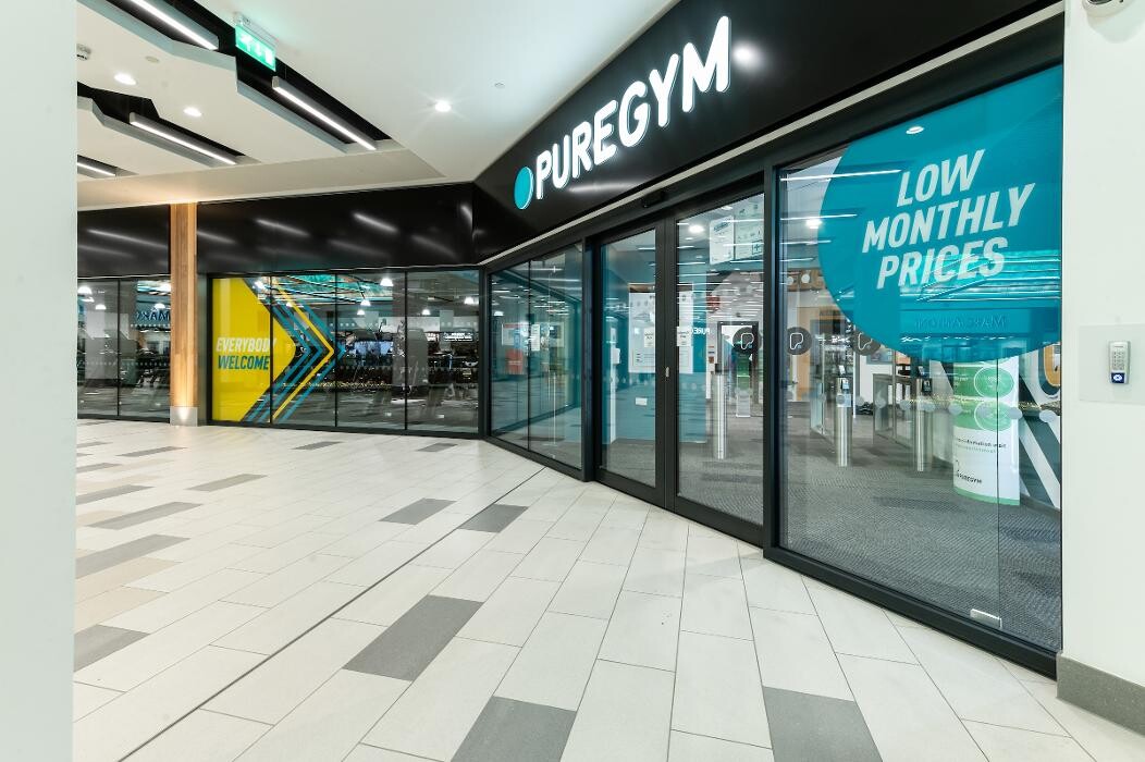 Images PureGym Bracknell