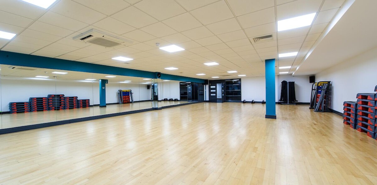 Images PureGym Bedford Heights