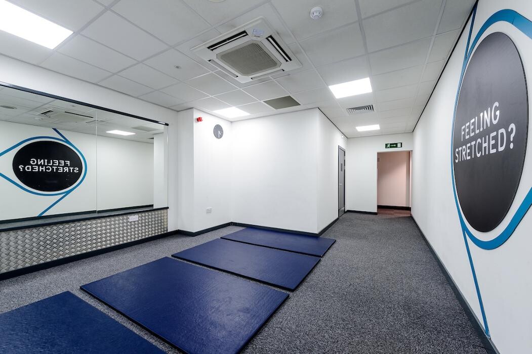 Images PureGym Edinburgh Exchange Crescent