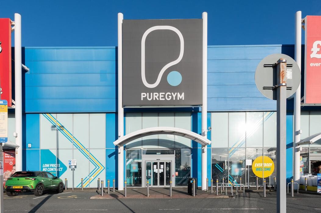 Images PureGym Ashton Under Lyne - Upgrade Complete!